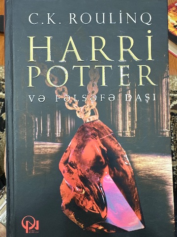 Harri Potter və Fəlsəfə Daşı